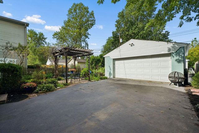 755 S Roosevelt Avenue, Bexley, OH 43209