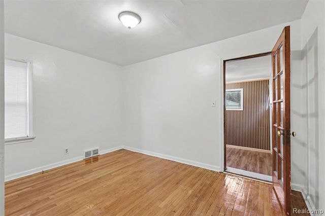 7611 Penrod Street, Detroit, MI 48228