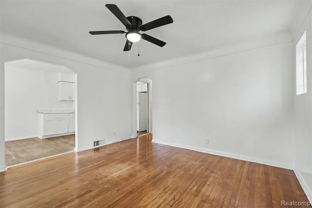 7611 Penrod Street, Detroit, MI 48228