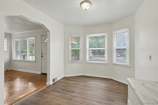 7611 Penrod Street, Detroit, MI 48228