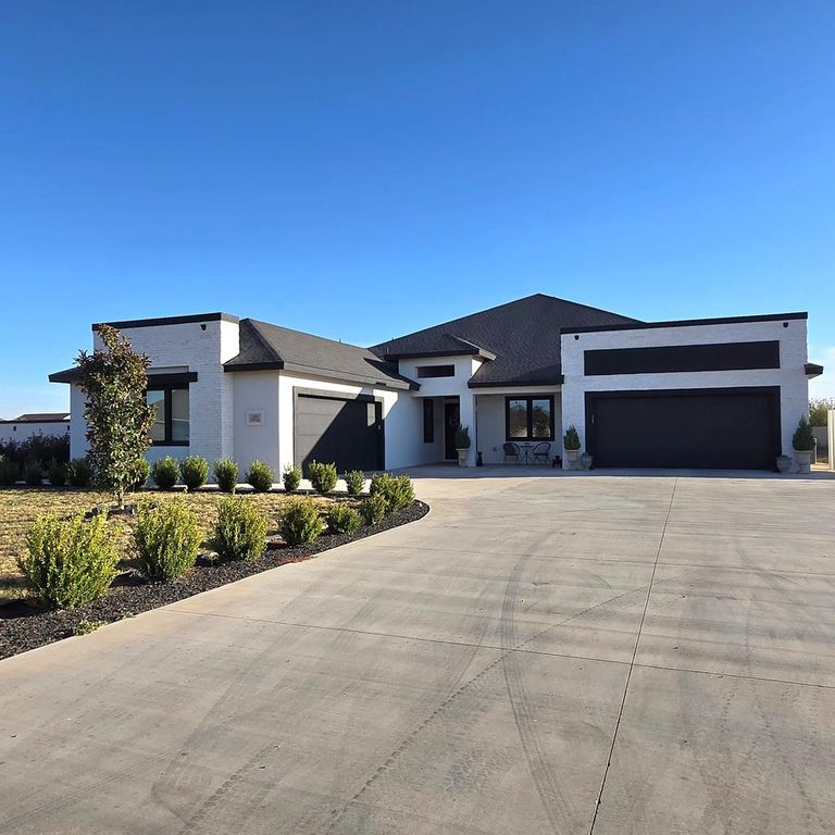 251 Webster Dr, Odessa, TX 79764