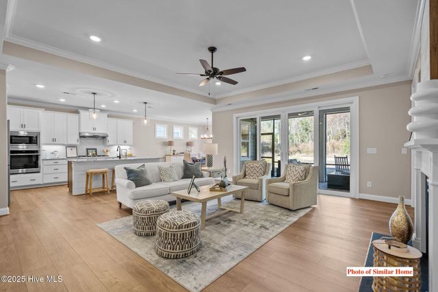 9140 Fallen Pear Lane NE, Leland, NC 28451