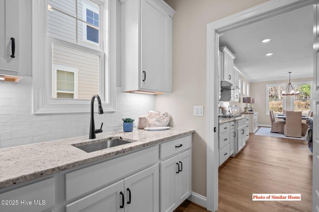 9140 Fallen Pear Lane NE, Leland, NC 28451