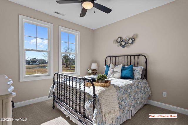 9140 Fallen Pear Lane NE, Leland, NC 28451