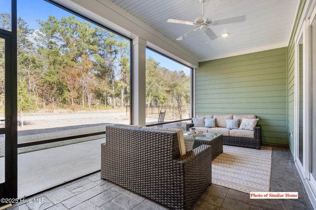 9140 Fallen Pear Lane NE, Leland, NC 28451