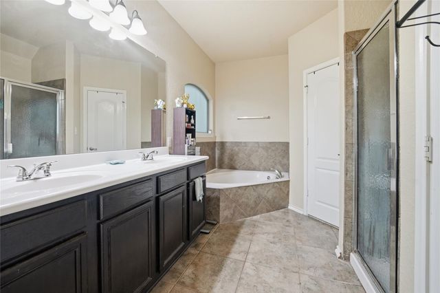 313 Brook Shadow, Cibolo, TX 78108