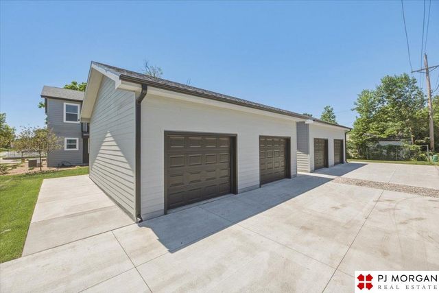 2504 Corby Street, Omaha, NE 68111