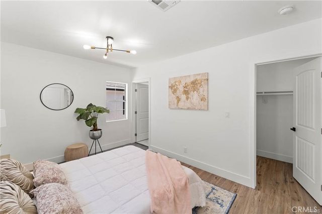 11445 Saticoy Street, North Hollywood, CA 91605