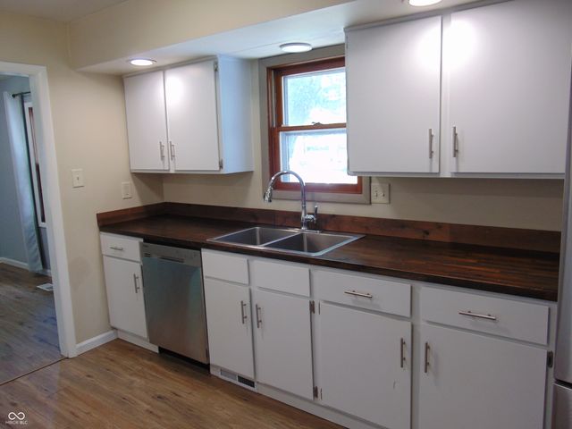 5109 S Edgehill Street, Indianapolis, IN 46221