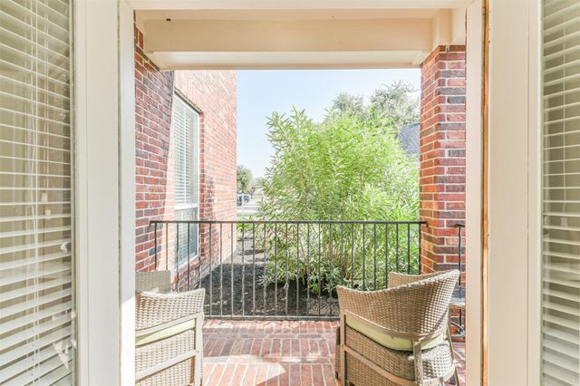 19023 Greenleaf Ridge Court, Cypress, TX 77429