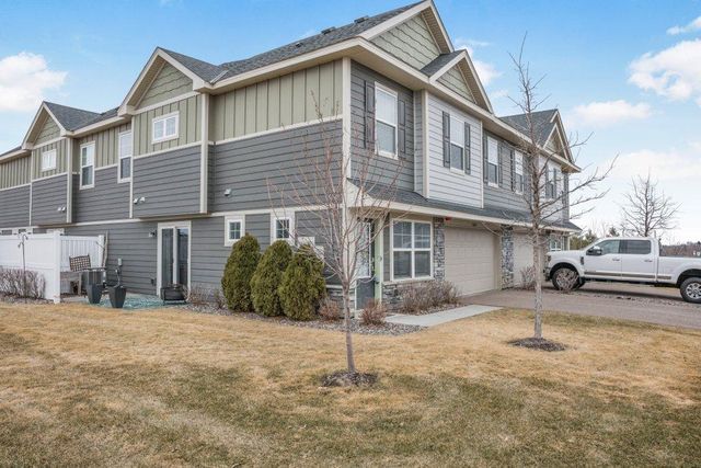 10884 Glacier Lane N, Maple Grove, MN 55369