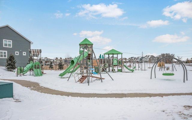 10884 Glacier Lane N, Maple Grove, MN 55369