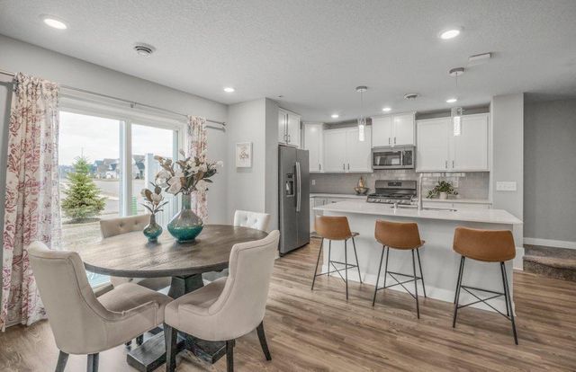 10884 Glacier Lane N, Maple Grove, MN 55369