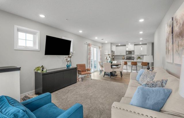 10884 Glacier Lane N, Maple Grove, MN 55369