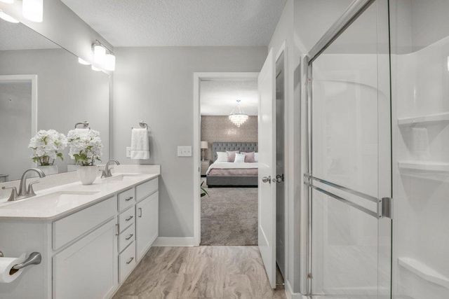 10884 Glacier Lane N, Maple Grove, MN 55369