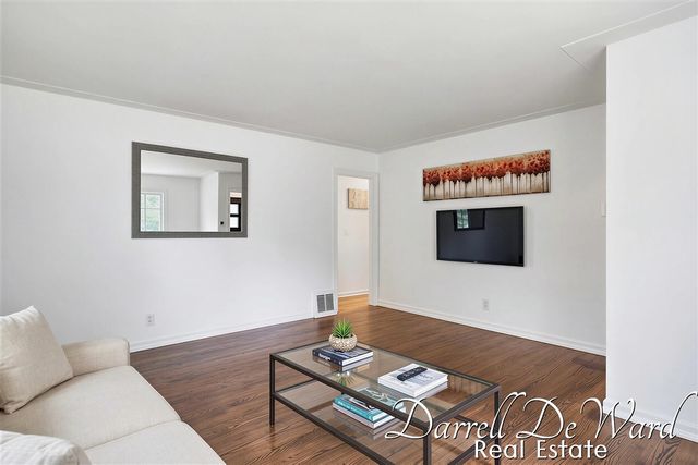 2619 Madison Avenue, Grand Rapids, MI 49507