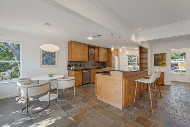 6640 Yosemite Lane, Dallas, TX 75214