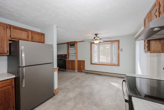 15 Lund Drive A, Hudson, NH 03051