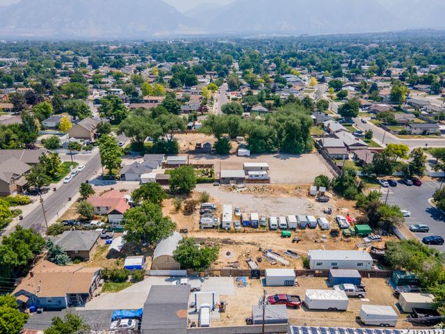 72 E COX LANE, Midvale, UT 84047