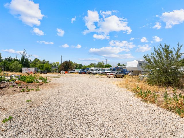 72 E COX LANE, Midvale, UT 84047
