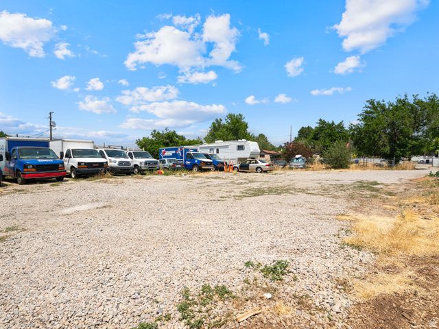 72 E COX LANE, Midvale, UT 84047