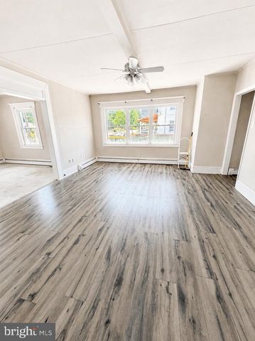 7015 RADCLIFFE ST, Bristol, PA 19007