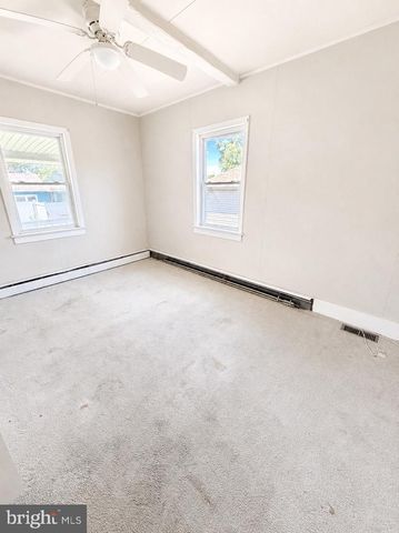 7015 RADCLIFFE ST, Bristol, PA 19007
