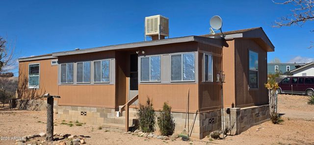 1324 N Saddleback Circle, Tombstone, AZ 85638