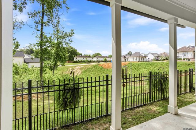 3116 Parkside Ln, St Francisville, LA 70775