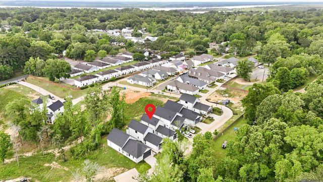 3116 Parkside Ln, St Francisville, LA 70775