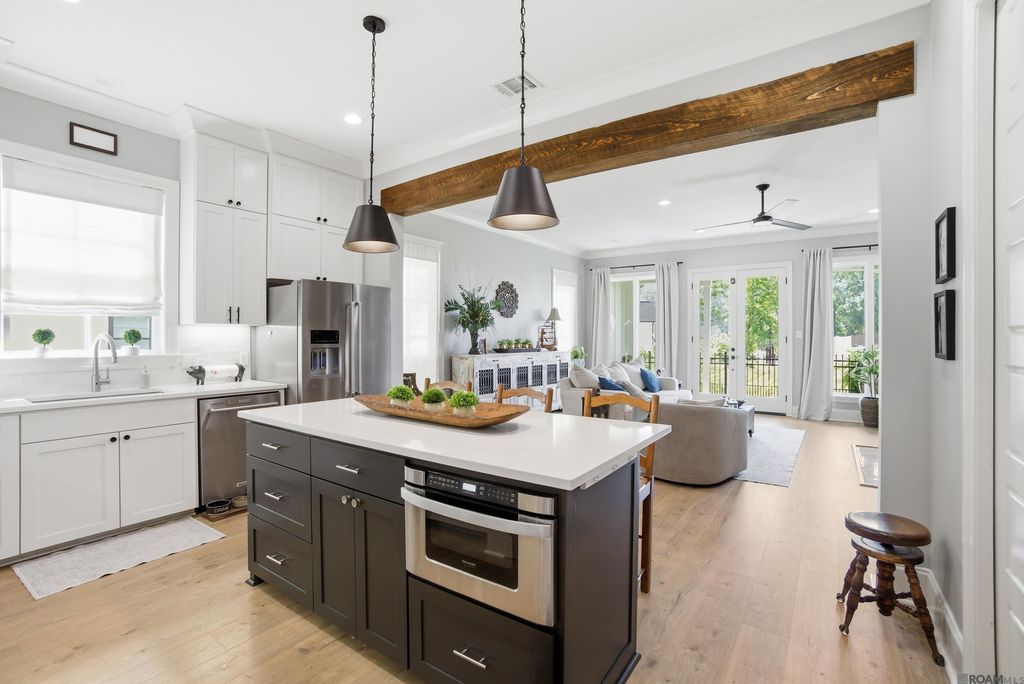 3116 Parkside Ln, St Francisville, LA 70775