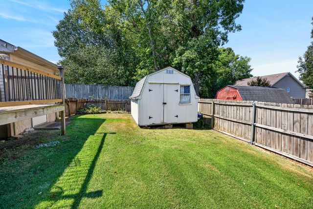 217 Westlynn Dr, Lebanon, TN 37087