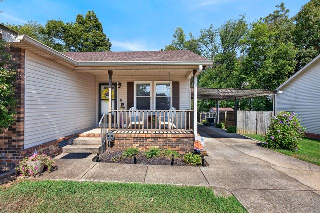 217 Westlynn Dr, Lebanon, TN 37087