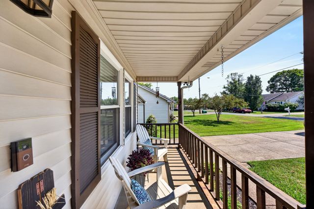 217 Westlynn Dr, Lebanon, TN 37087