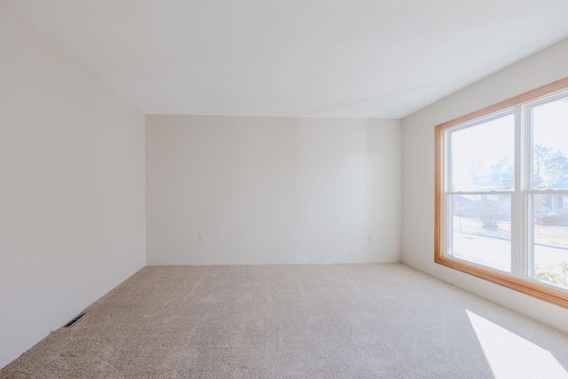 115 Liberty Lane, Keene, NH 03431