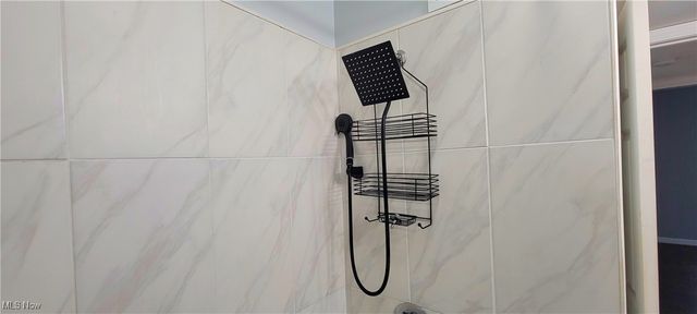 3922 W 143rd Street, Cleveland, OH 44111