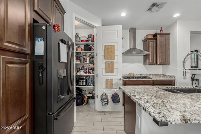 25915 W TINA Lane, Buckeye, AZ 85396