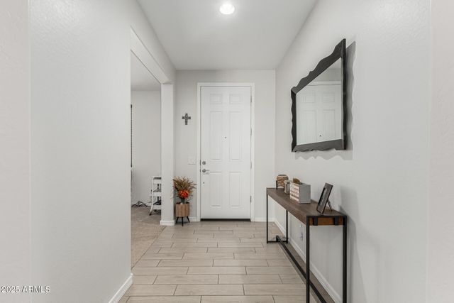 25915 W TINA Lane, Buckeye, AZ 85396