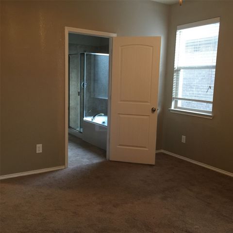 12220 Walden Wood Drive, Fort Worth, TX 76244