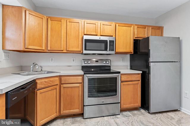 4502 HENDERSON RD, Temple Hills, MD 20748