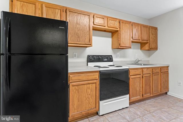 4502 HENDERSON RD, Temple Hills, MD 20748