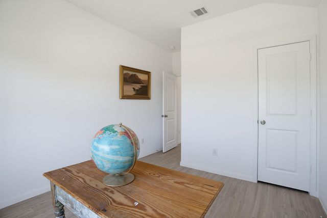 5904 Geronimo WAY, Seguin, TX 78155
