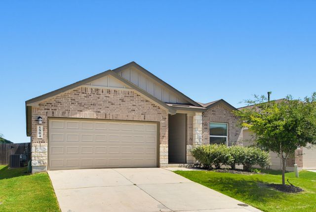 5904 Geronimo WAY, Seguin, TX 78155
