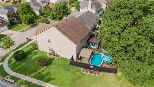 2401 Fieldrush Road, Lexington, KY 40511