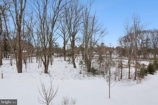 7826 WOLF RUN LN, Severn, MD 21144