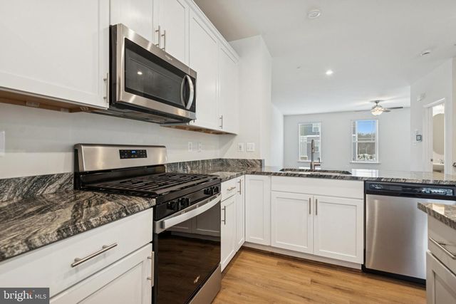 7826 WOLF RUN LN, Severn, MD 21144