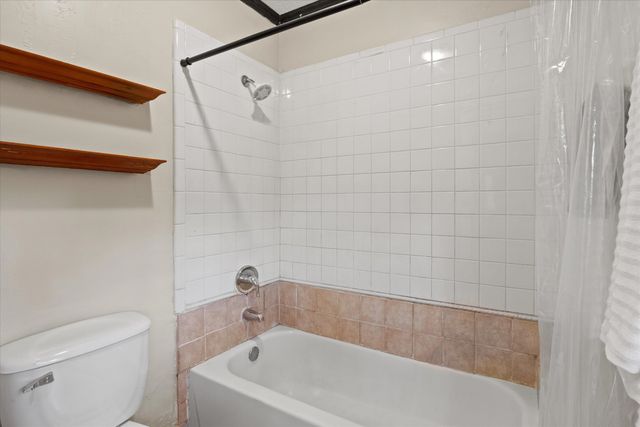 2403 San Pedro Avenue, Tallahassee, FL 32304