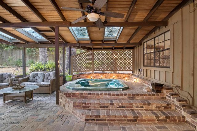 2403 San Pedro Avenue, Tallahassee, FL 32304