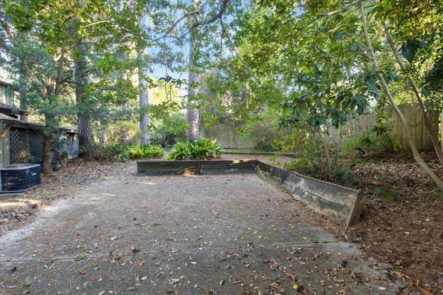 2403 San Pedro Avenue, Tallahassee, FL 32304