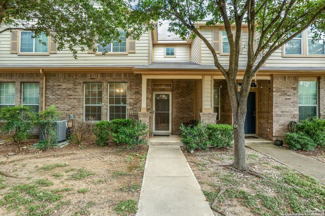 2545 Grayson, San Antonio, TX 78232
